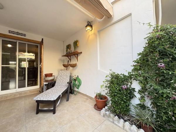 Chalet en calle Monte de Santa Pola