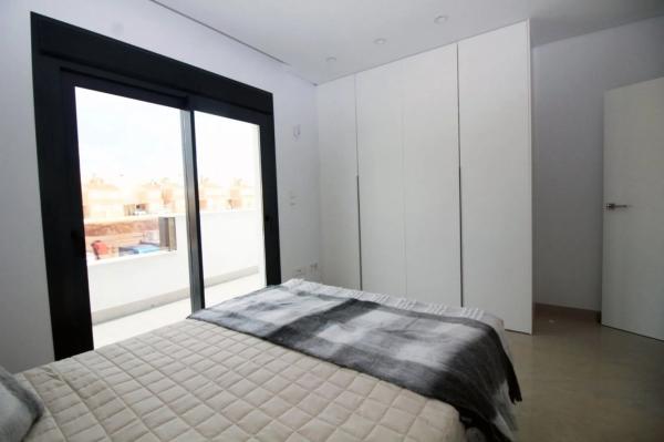 Chalet adosado en avenida del Mediterrani