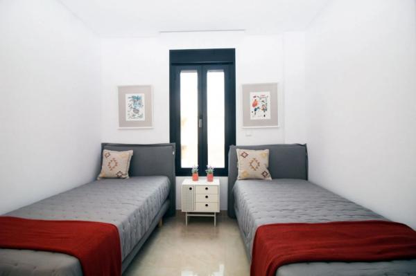 Chalet adosado en avenida del Mediterrani