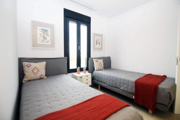 Chalet adosado en avenida del Mediterrani