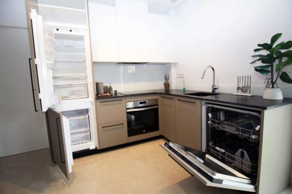 Chalet adosado en avenida del Mediterrani