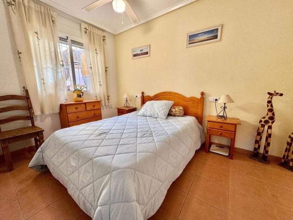 Casa independiente en avenida de Polonia