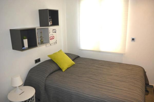 Piso en avenida Jesús Astondoa Santamaría s/n