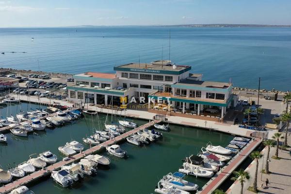 Piso en calle Venezuela