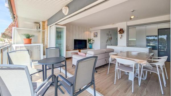 Piso en avenida Alcalde Francisco Conejero Bas