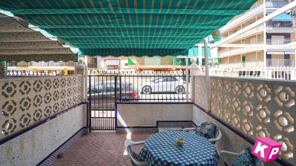 Casa independiente en calle Monòver