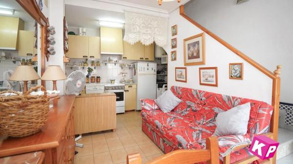 Casa independiente en calle Monòver