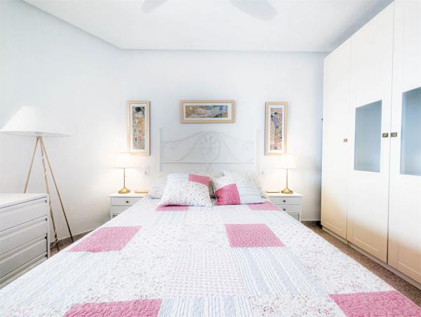 Piso en avenida Catalanet