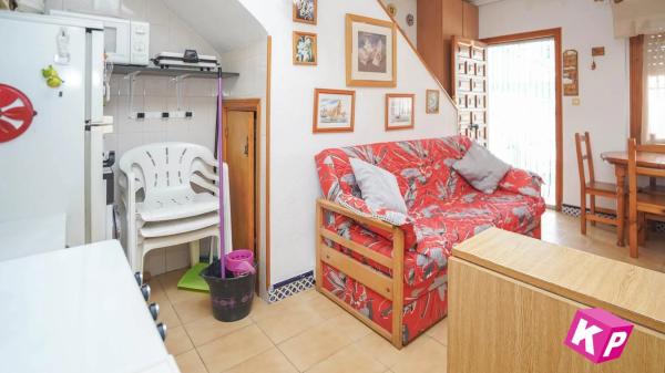 Casa independiente en calle Monòver