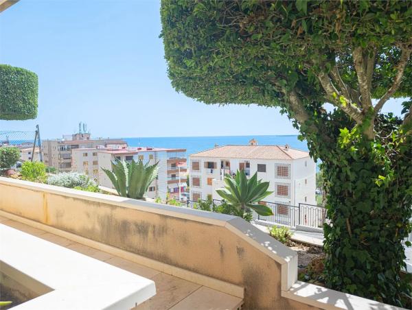 Piso en avenida Catalanet