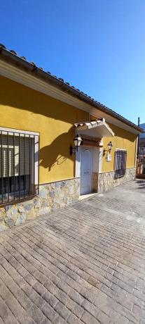 Casa independiente en calle Santa Anna, 14
