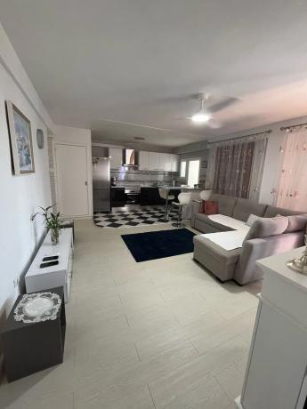 Piso en avenida de Alcalde Lorenzo Carbonell, 45