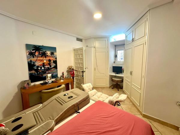 Casa independiente en camino Viejo de Elche