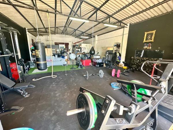 Casa independiente en camino Viejo de Elche