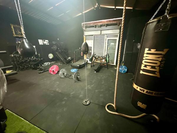 Casa independiente en camino Viejo de Elche