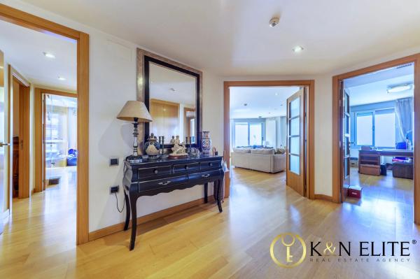 Piso en calle Moratín, 21