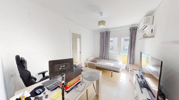 Piso en avenida Novelda