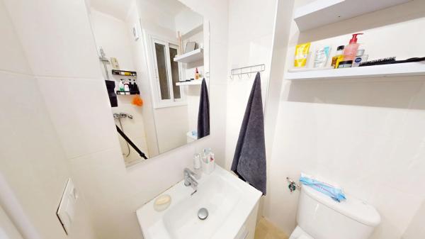 Piso en avenida Novelda