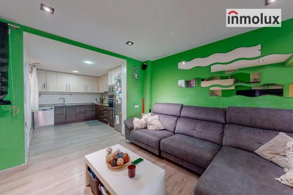 Piso en calle Sacerdote Isidro Albert