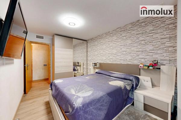 Piso en calle Sacerdote Isidro Albert