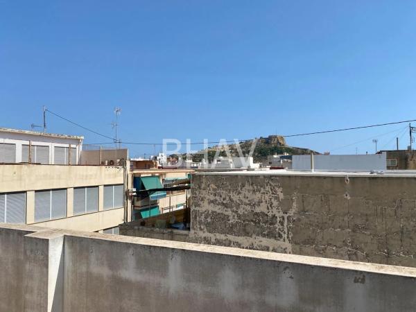 Ático en calle del Plus Ultra