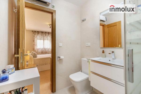 Piso en calle Olof Palme