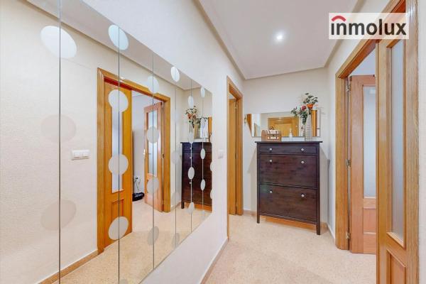 Piso en calle Olof Palme