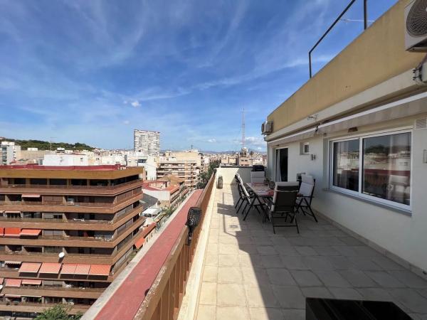 Ático en calle Calderón de la Barca, 8