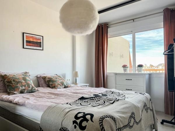 Ático en calle Calderón de la Barca, 8