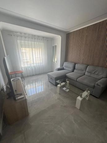 Piso en calle Canalejas s/n