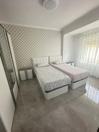 Piso en calle Canalejas s/n