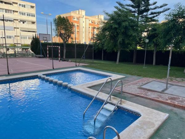 Piso en calle de la Mare de deu del Rocio