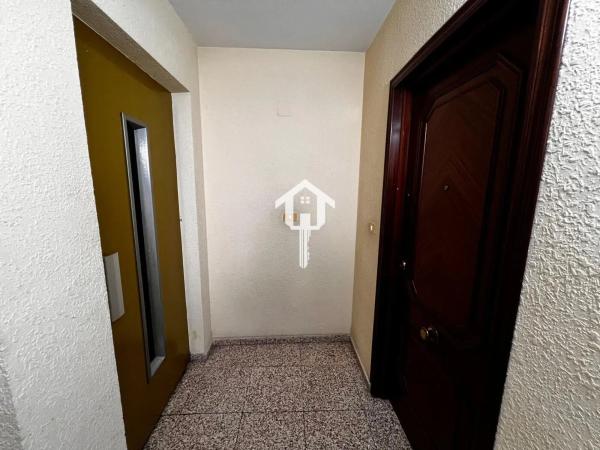 Piso en avenida Novelda