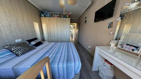 Piso en calle de la Mare de deu del Rocio