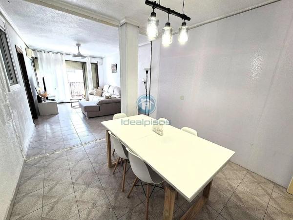 Piso en Av Jose Reus Garcia