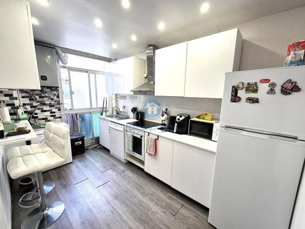 Piso en Av Jose Reus Garcia