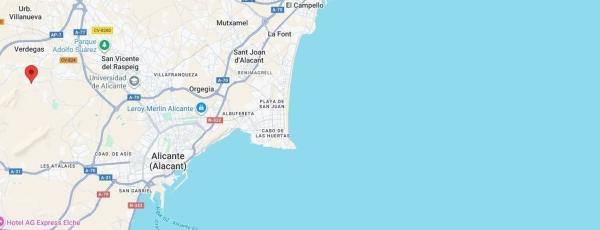 Casa independiente en calle de la Serra Mitjana