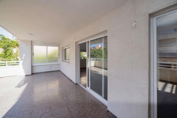 Piso en avenida Periodista Rodolfo de Salazar