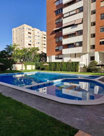 Piso en avenida Deportista Míriam Blasco, 7