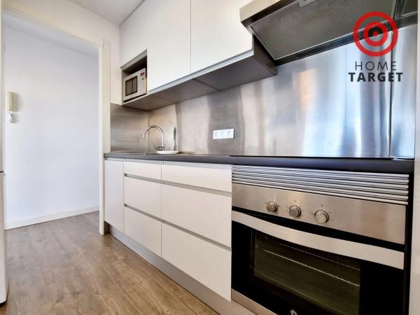 Piso en avenida Países Escandinavos