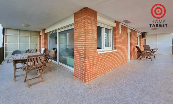 Piso en avenida Países Escandinavos