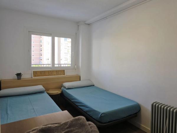 Piso en avenida Países Escandinavos