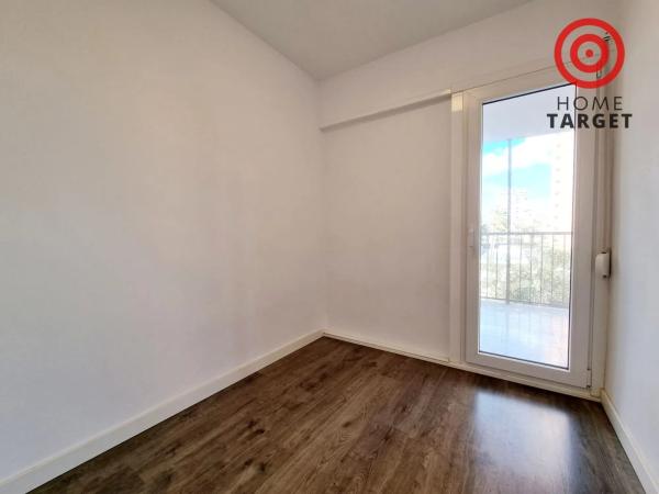 Piso en avenida Países Escandinavos