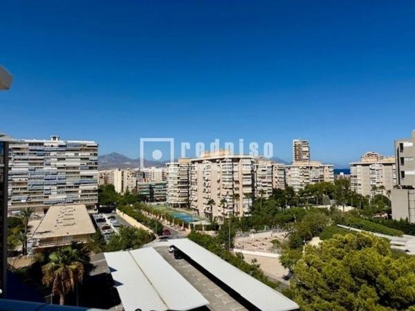 Ático en avenida de Cataluña