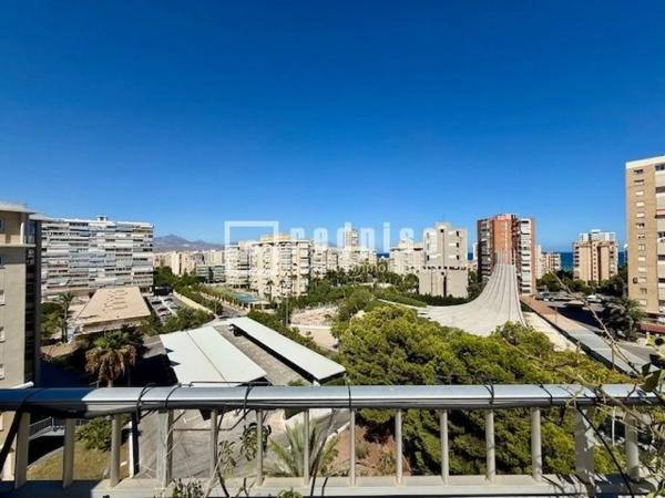 Ático en avenida de Cataluña