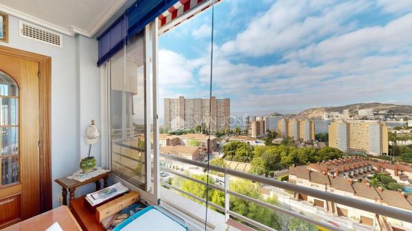 Piso en Barrio Cabo de las Huertas