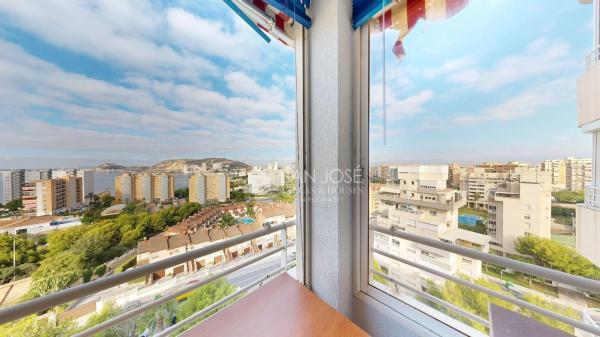 Piso en Barrio Cabo de las Huertas