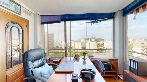 Piso en Barrio Cabo de las Huertas