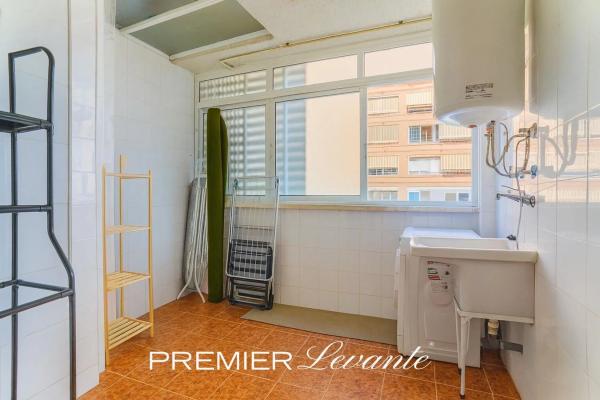 Piso en calle Pedro Ferrándiz, 17