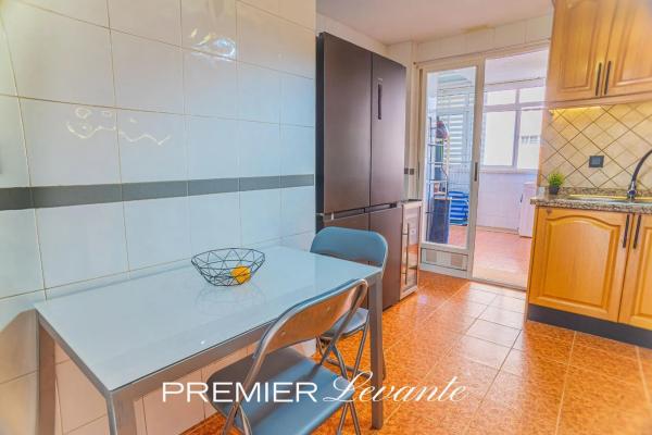 Piso en calle Pedro Ferrándiz, 17